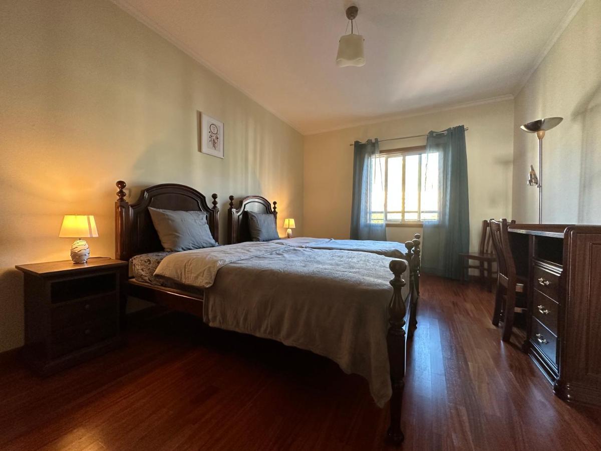 Plaza Near Forum Madeira - Rooms For Rent Φουνκάλ Εξωτερικό φωτογραφία