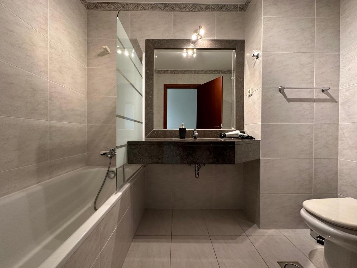 Plaza Near Forum Madeira - Rooms For Rent Φουνκάλ Εξωτερικό φωτογραφία
